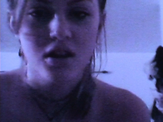 More_Leaked_Leighton_Meester_Footjob_Sex_Tape_Photos_www.GutterUncensored.com_leighton-meester-sex-tape-topless-13.jpg