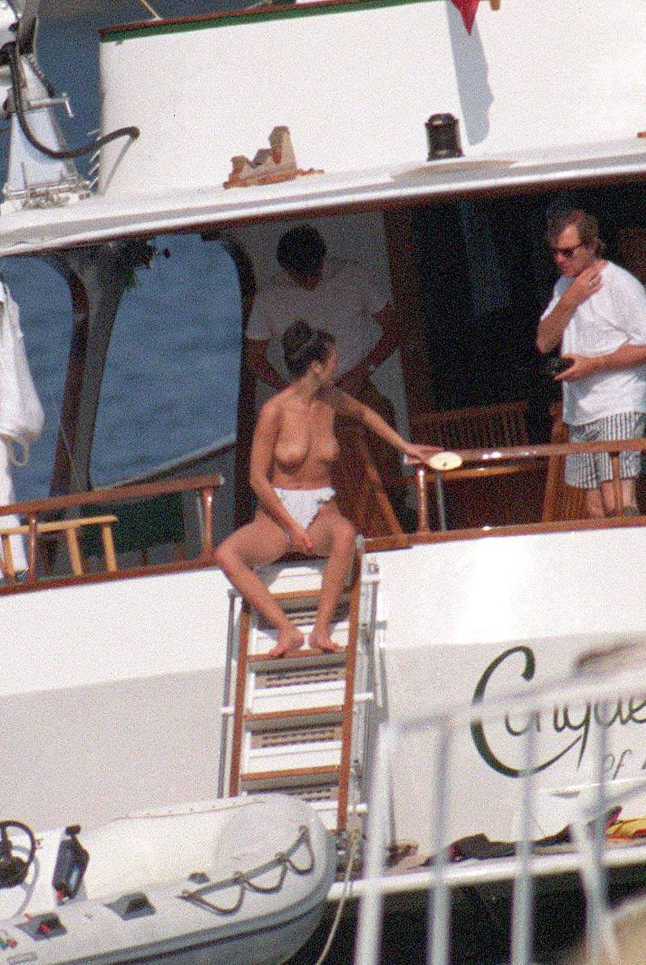 catherine-zeta-jones-topless-on-a-yacht-7945-1.jpg